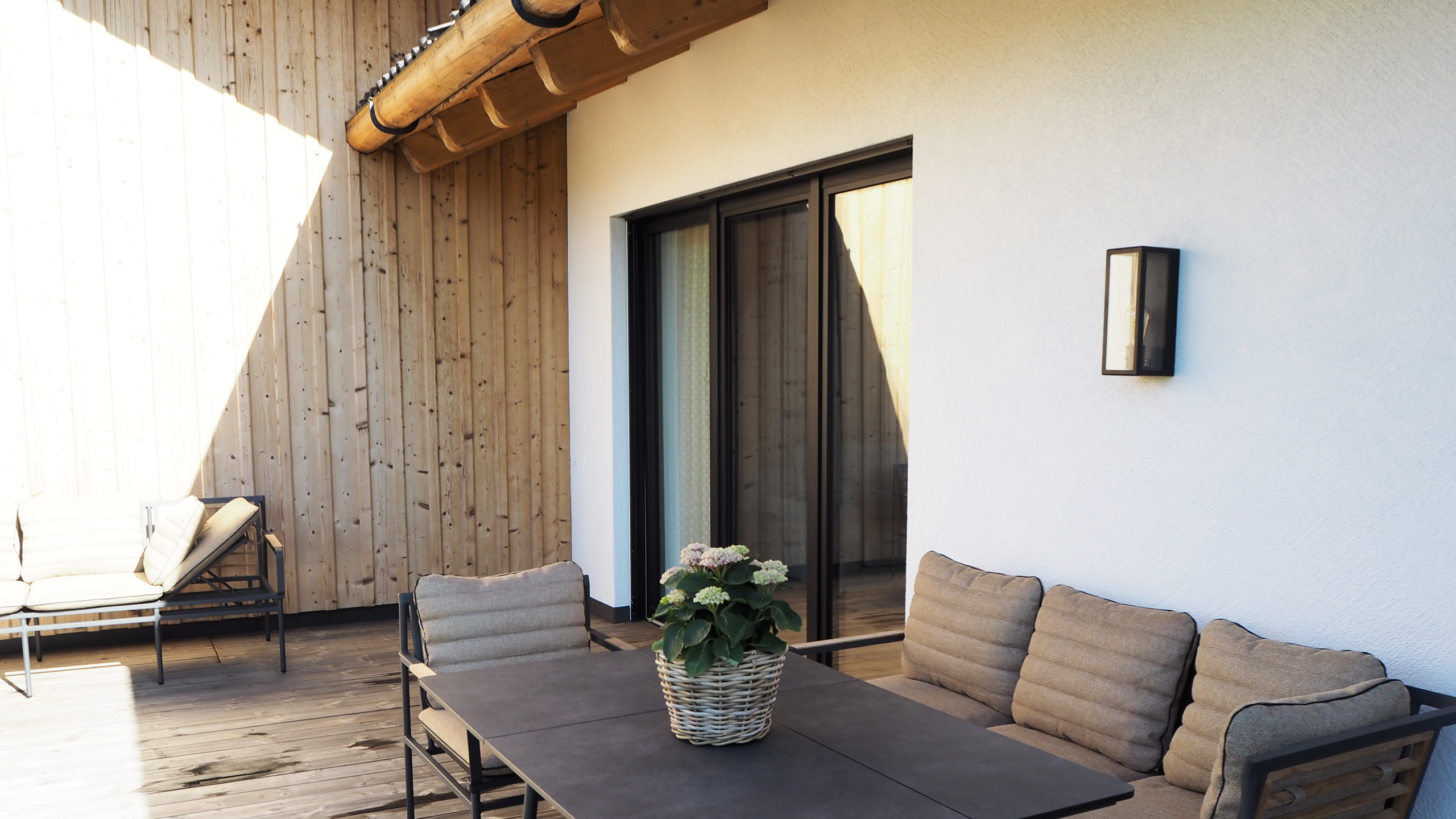 Ferienhaus – Terrasse